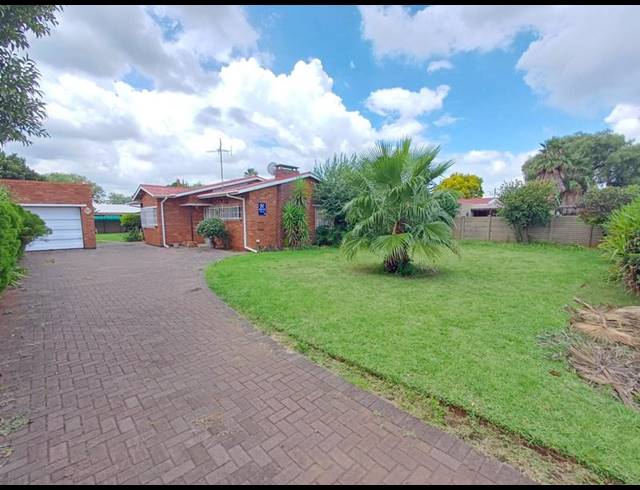 3 BEDROOM PROPERTY TO RENT IN DUNCANVILLE